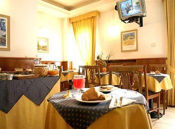 Hotel Nuovo Metro Mediolan Zewnętrze zdjęcie